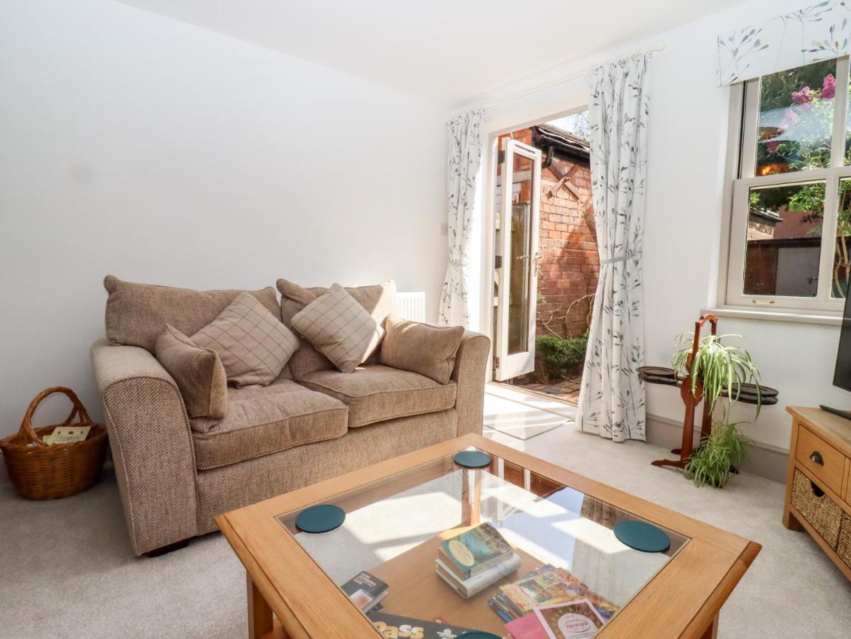 Touchstone Cottage Стратфорд на Ейвън Екстериор снимка